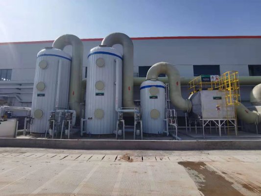 玻璃鋼洗滌塔（加保溫層）